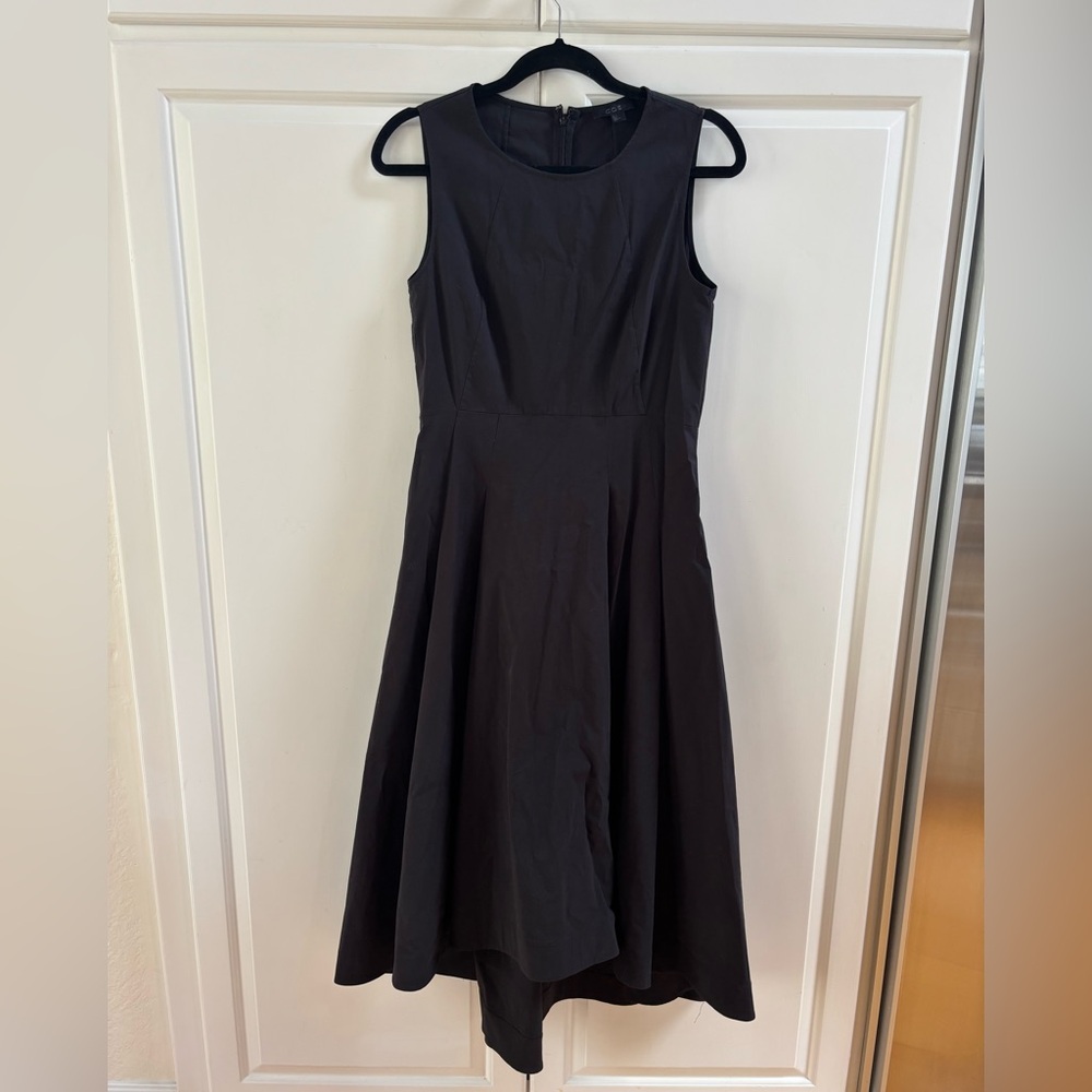 Elegant Black Sleeveless Dress